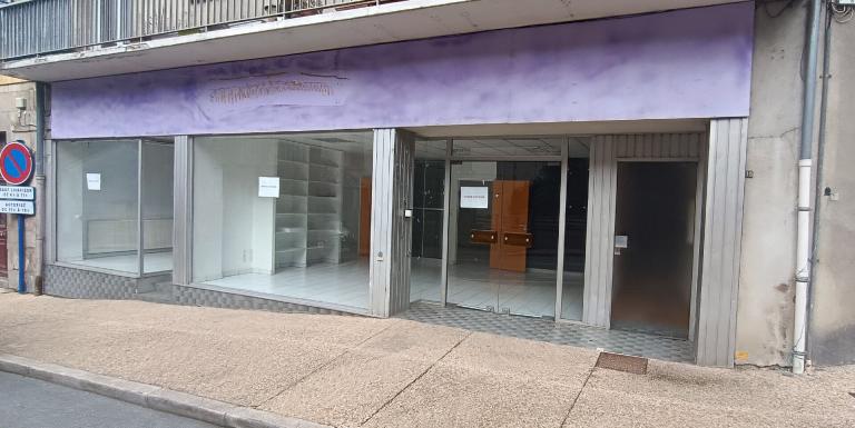 Local commercial 93 m2 centre ville AUBUSSON