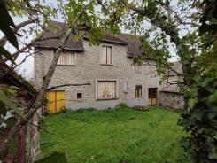 MAISON DE BOURG PLEINE DE CHARME